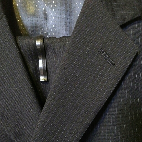 100% wool men's suit - Picture 2 of 3